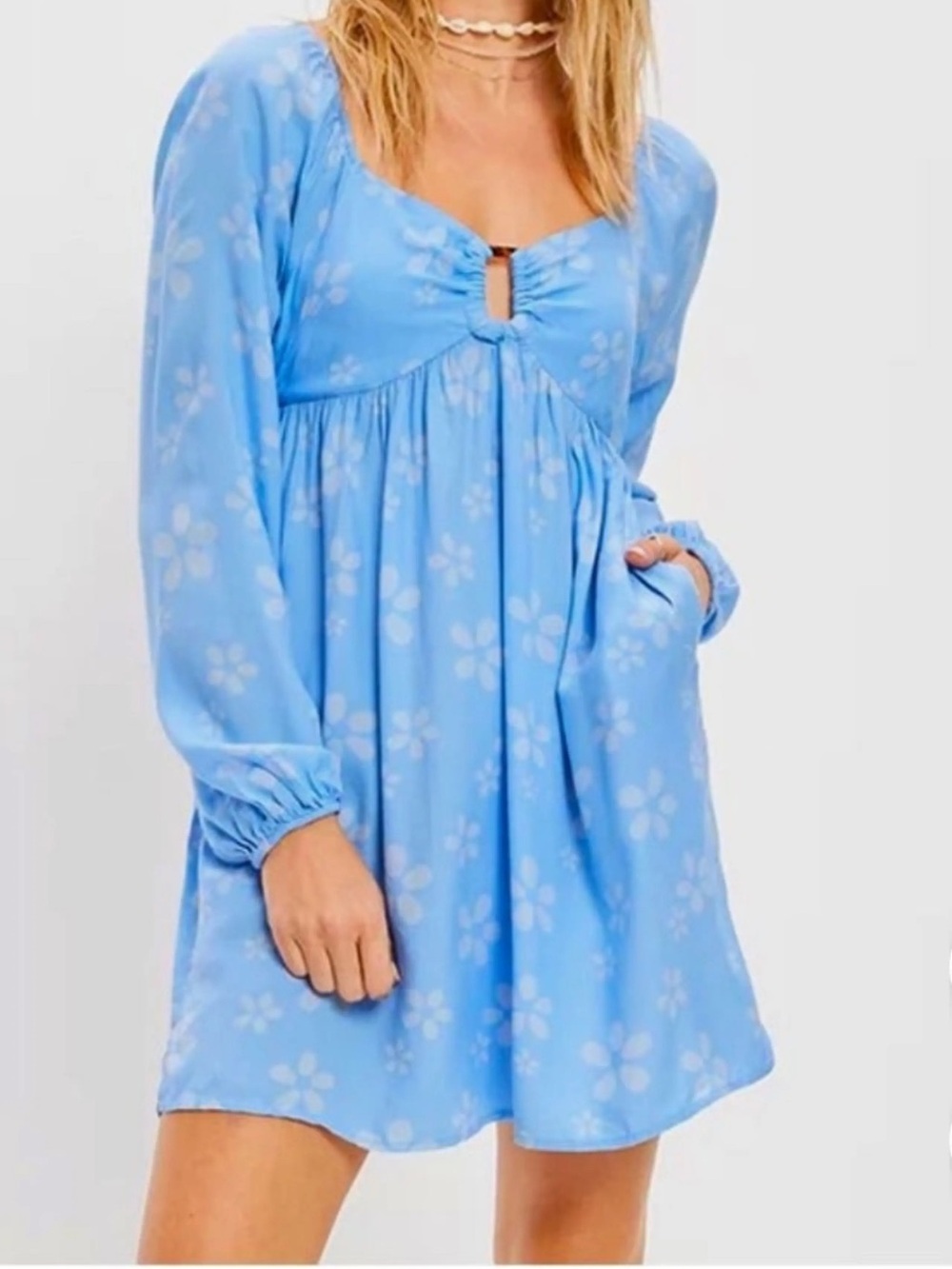American Eagle Outfitters Light Blue Floral Peasant Dress